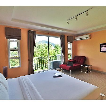 Sleep Room Guesthouse Phuket Exterior photo