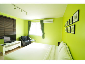 Sleep Room Guesthouse Phuket Exterior photo